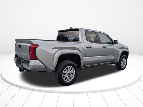 Used 2024 Toyota Tacoma SR5 image 13
