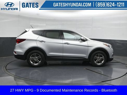 Used 2018 Hyundai Santa Fe Sport FWD image 3