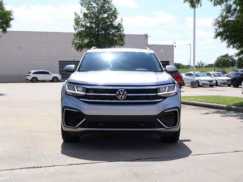 Used 2022 Volkswagen Atlas SEL R-Line AWD/4WD image 6