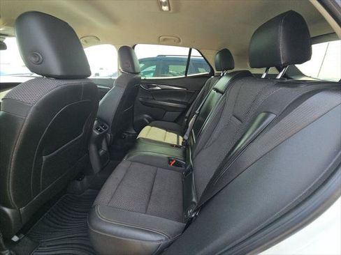 Used 2022 Buick Envision Preferred FWD image 18