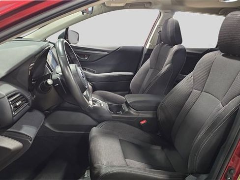 Used 2023 Subaru Outback Premium image 11