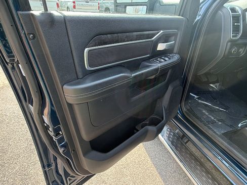 Used 2024 RAM 2500 Big Horn w/ Bed Utility Group image 14