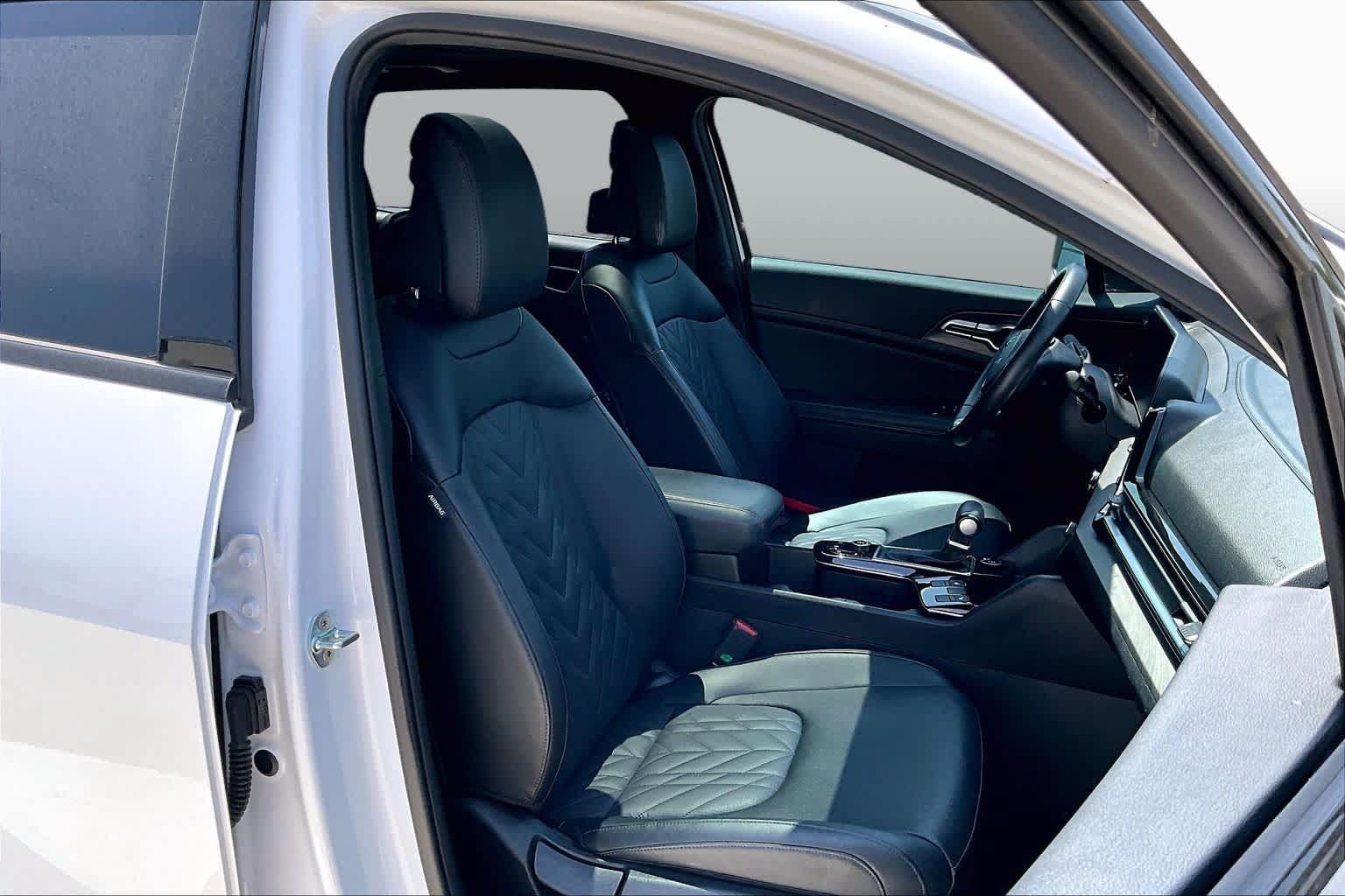 Used 2023 Kia Sportage X-Line w/ X-Line Premium Package AWD/4WD image 9