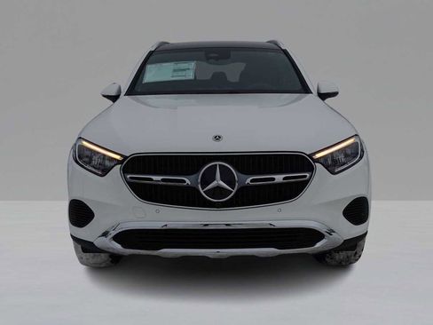 Used 2026 Mercedes-Benz GLC 300 4MATIC image 2