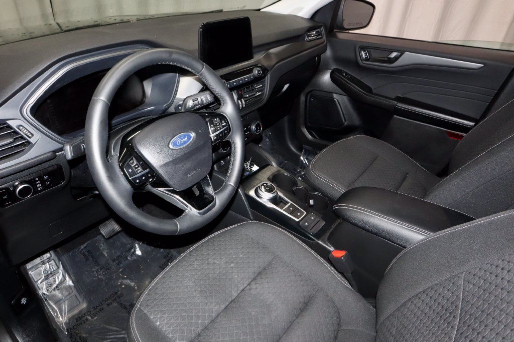 Used 2023 Ford Escape Active w/ Cold Weather Package FWD image 25