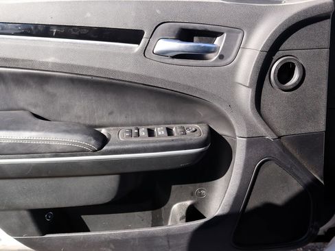 Used 2023 Chrysler 300 S image 19