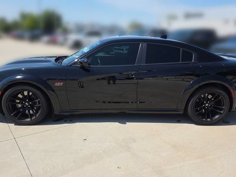 Used 2023 Dodge Charger Scat Pack RWD image 2