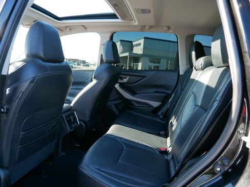 Used 2023 Subaru Forester Limited image 34