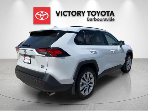 Used 2025 Toyota RAV4 XLE Premium w/ Weather Package AWD/4WD image 7