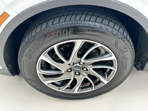 Used 2021 Lincoln Corsair FWD image 32
