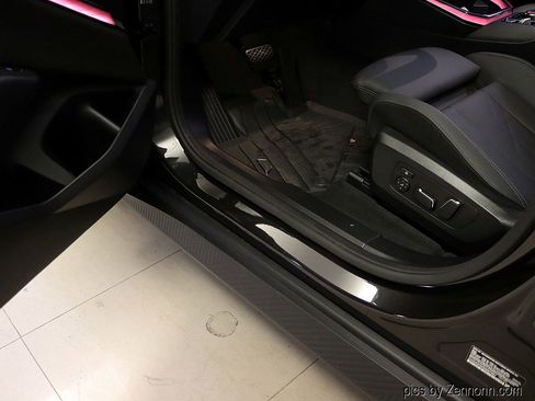 Certified 2025 BMW X3 xDrive30i w/ Premium Package image 27