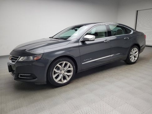 Used 2019 Chevrolet Impala Premier FWD image 2