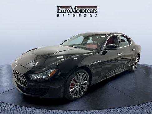 Used 2021 Maserati Ghibli S Q4 AWD/4WD image 1