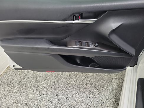 Certified 2024 Toyota Camry SE FWD image 14