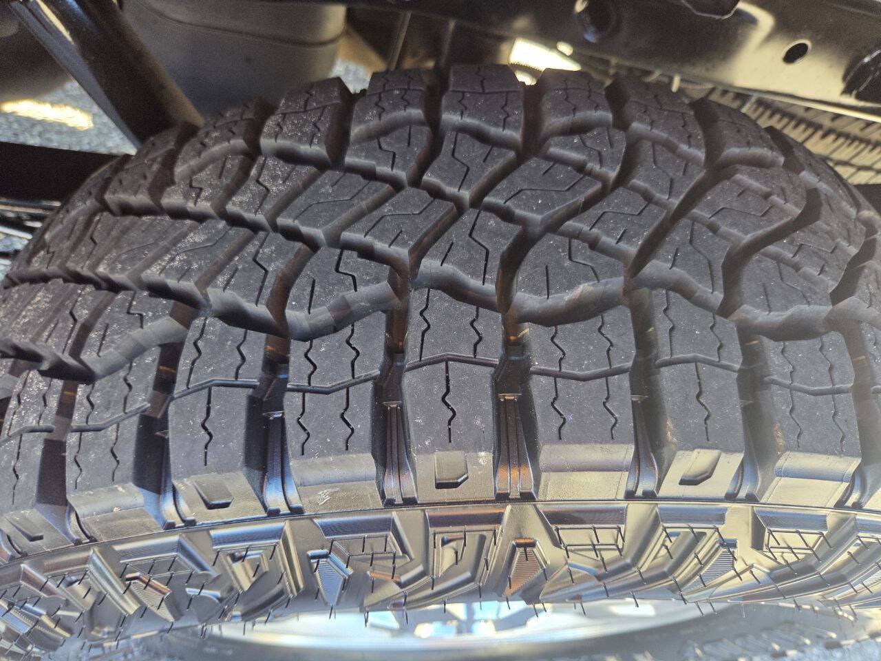 Used 2013 Ford F150 XLT AWD/4WD image 7