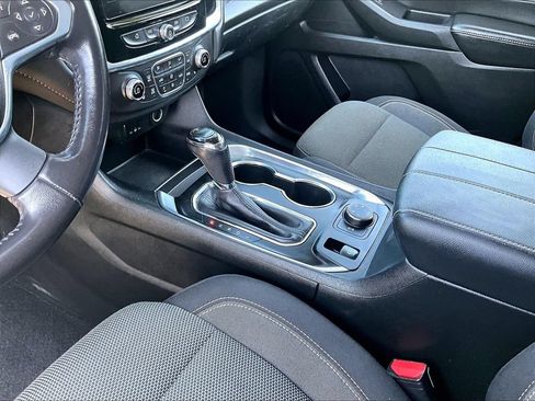 Used 2018 Chevrolet Traverse LT AWD/4WD image 22