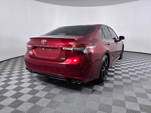 Used 2018 Toyota Camry XSE FWD image 17