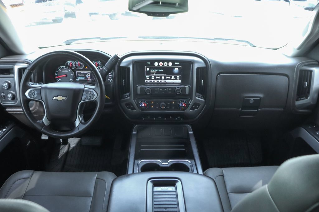 Used 2018 Chevrolet Silverado 1500 LTZ Z71 AWD/4WD image 28