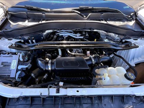 Used 2020 Ford Explorer Platinum w/ Premium Technology Package image 57