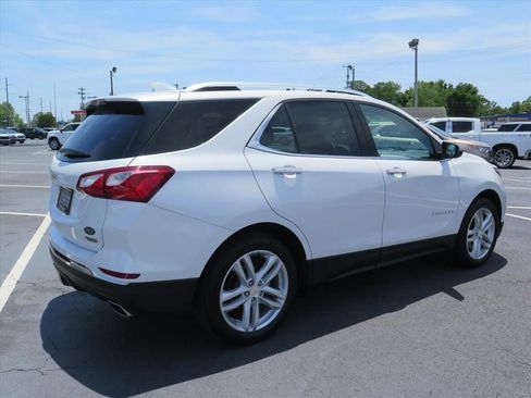 Used 2018 Chevrolet Equinox Premier FWD image 3