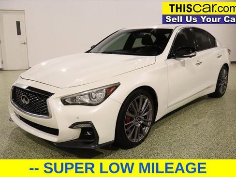 Used 2018 INFINITI Q50 Red Sport 400 w/ Sensory Package (Sport) image 3