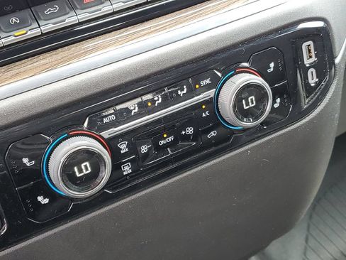 Certified 2024 Chevrolet Silverado 1500 LT AWD/4WD image 23