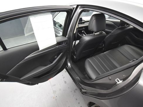 Used 2020 MAZDA MAZDA6 Touring image 9