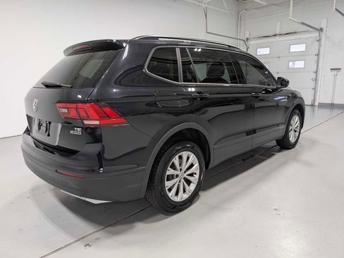 Used 2018 Volkswagen Tiguan S w/ 3rd Row Seat Package image 8