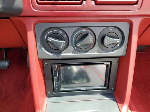 Used 1988 Ford Mustang GT RWD image 25