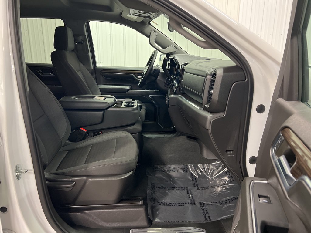 Certified 2023 Chevrolet Silverado 1500 RST w/ LPO, Dark Essentials Package AWD/4WD image 9