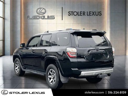 Used 2018 Toyota 4Runner TRD Off-Road Premium image 5