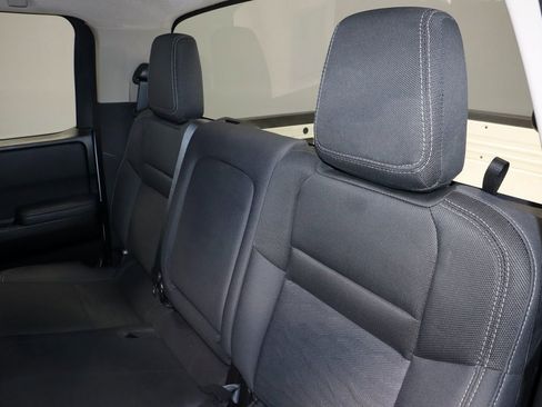 Certified 2023 Nissan Frontier SV w/ Tow Package image 23