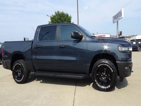 Used 2025 RAM 1500 Warlock AWD/4WD image 5