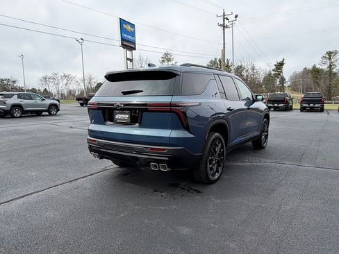 New 2026 Chevrolet Traverse LT w/ Midnight/Sport Edition image 7