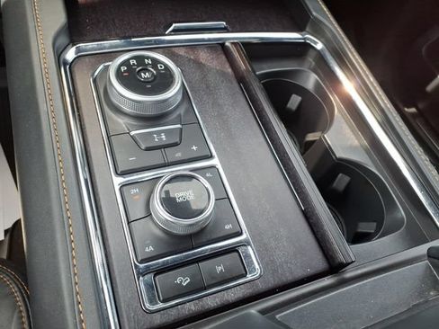 Certified 2023 Ford Expedition Platinum AWD/4WD image 22