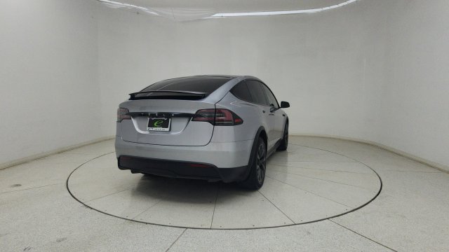 Used 2024 Tesla Model X AWD/4WD image 10