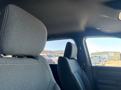New 2026 RAM 1500 Express AWD/4WD image 15