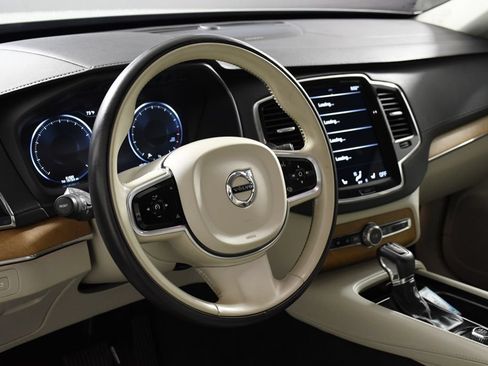 Used 2020 Volvo XC90 T6 Inscription AWD/4WD image 13
