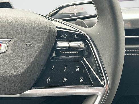 New 2026 Cadillac Escalade ESV 4WD image 6