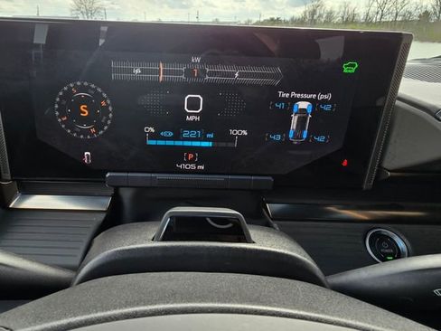 Used 2024 GMC Hummer EV 3X w/ Extreme Off-Road Package image 42