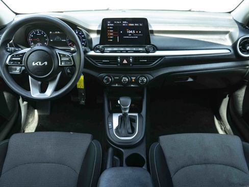 Used 2024 Kia Forte LXS FWD image 24
