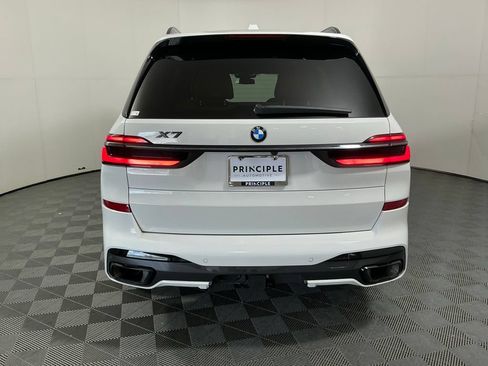 Certified 2024 BMW X7 xDrive40i w/ M Sport Package AWD/4WD image 6