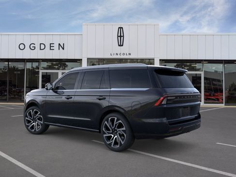New 2026 Lincoln Navigator Black Label AWD/4WD image 4