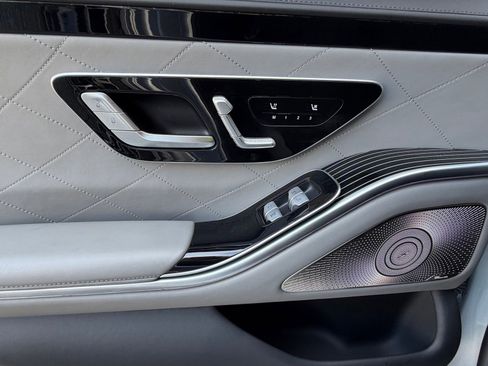 Used 2022 Mercedes-Benz S 500 4MATIC image 25