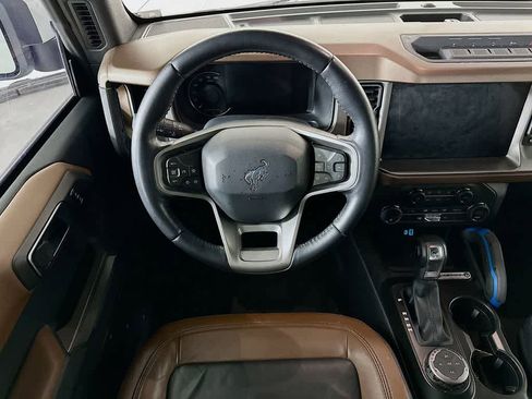 Used 2021 Ford Bronco Outer Banks w/ Sasquatch Package image 10