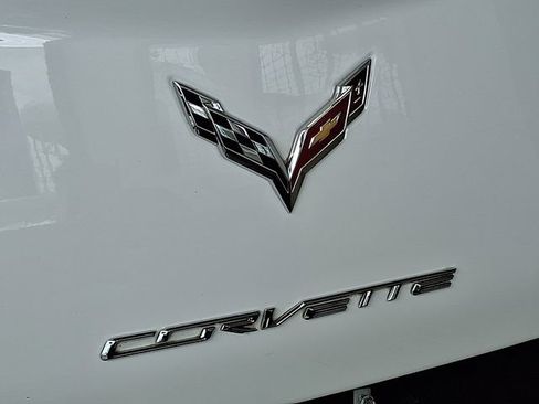 Used 2017 Chevrolet Corvette Z06 RWD image 22