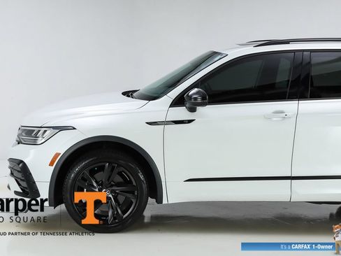 Used 2023 Volkswagen Tiguan SE R-Line FWD image 41