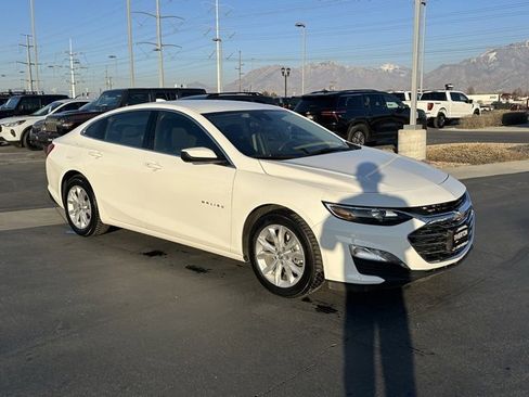 Used 2024 Chevrolet Malibu LT image 32