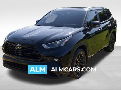 Used 2023 Toyota Highlander XLE