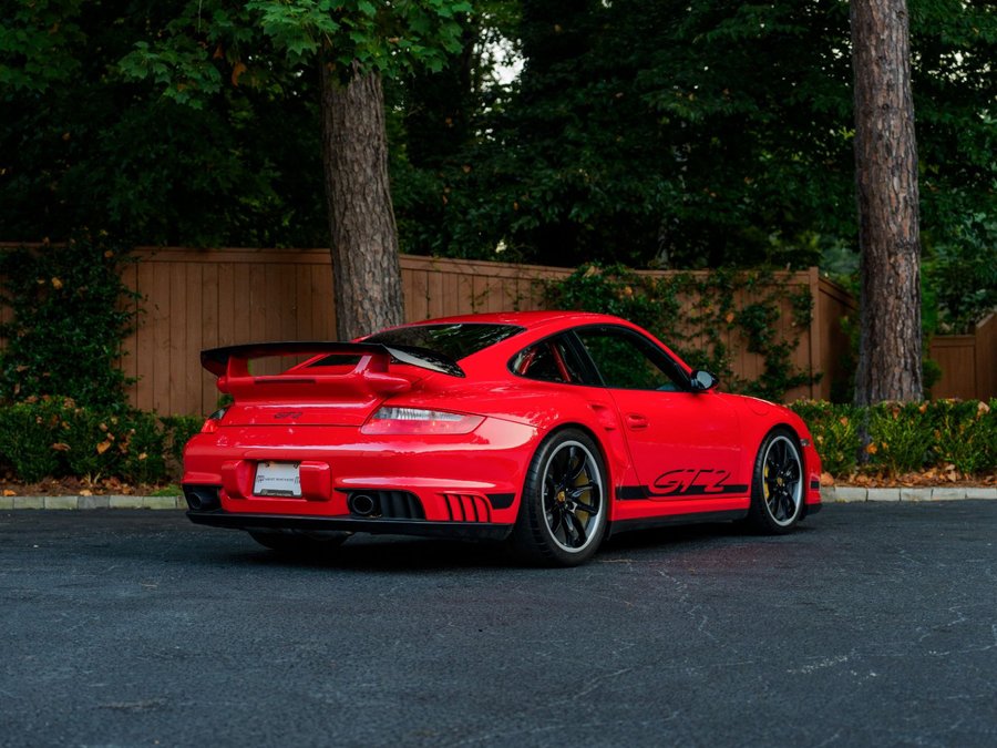 Used 2008 Porsche 911 GT2 RWD image 6